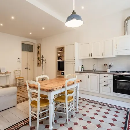 بيت للعطل Casa Giardino Botanico *